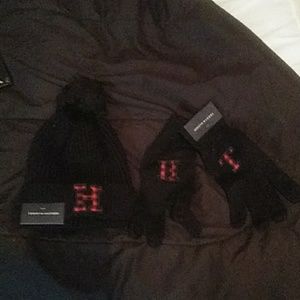 Beanie and gloves T.H.